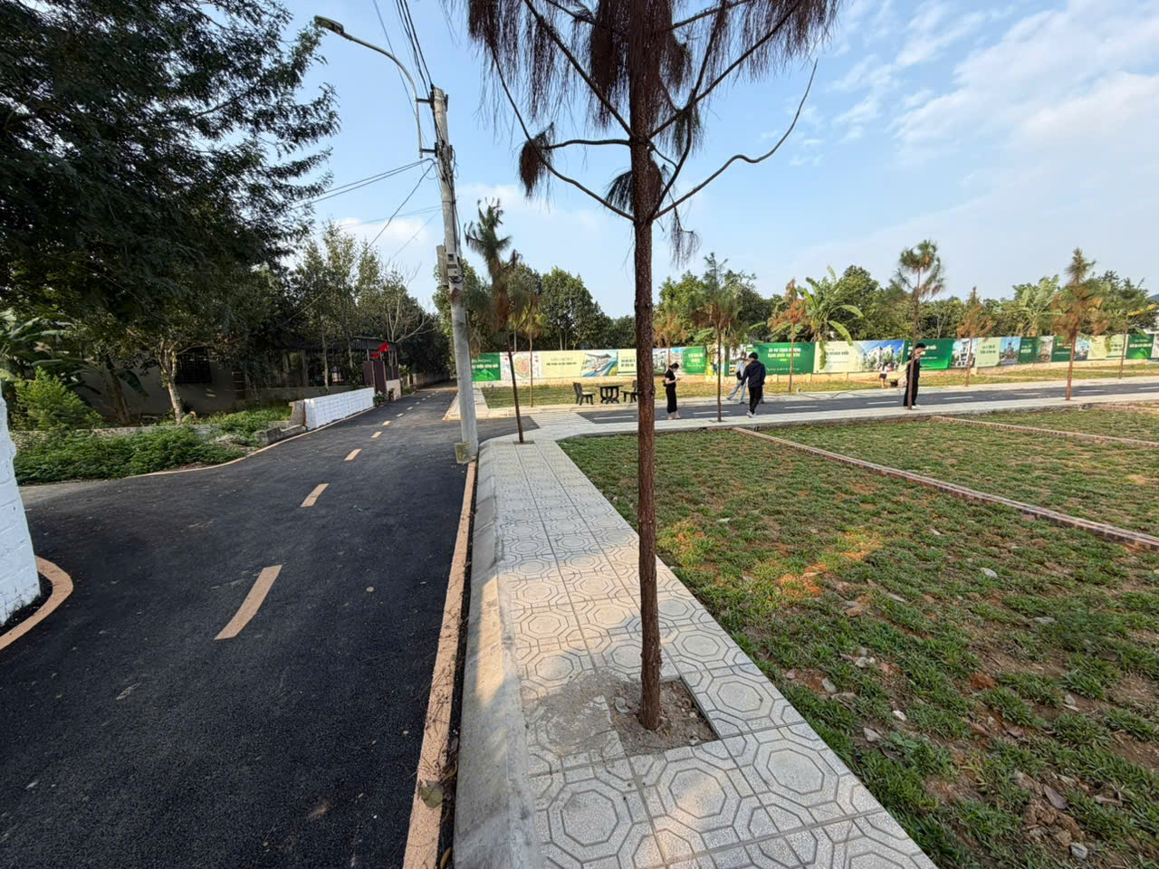 THANH KHOẢN GẤP LÔ ĐẤT RẺ HƠN LÔ BÊN CẠNH 300tr - HÒA LẠC 15995469