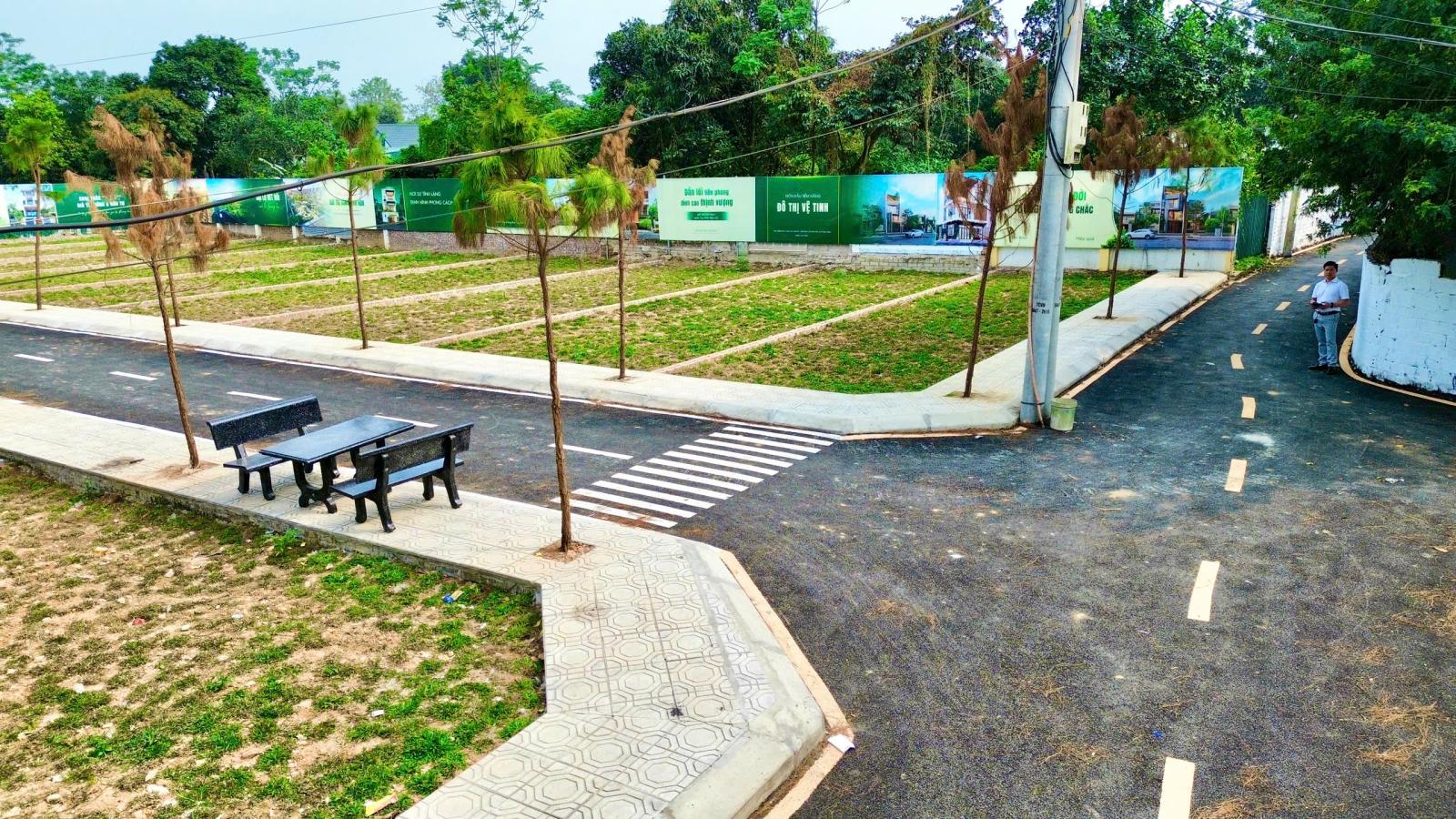 THANH KHOẢN GẤP LÔ ĐẤT RẺ HƠN LÔ BÊN CẠNH 300tr - HÒA LẠC 15995469