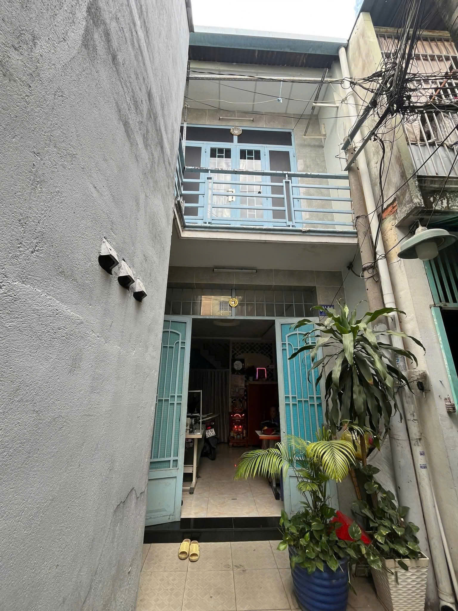 Nhà 1 lầu diện tích rộng 4mx18m nguyễn văn quá q12 15995480