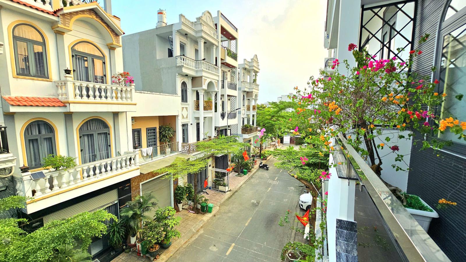 Nhà ngon 307/23 Bàu Cát, Tân Bình 133m2, 2T, 2PN, 2WC, 15 tỷ, SH. LH: 0898333313 15995529