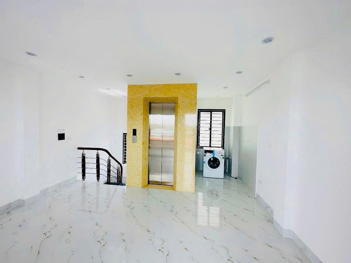 HOÀNG HOA THÁM – Ô TÔ TRÁNH – 40M² – 6 TẦNG THANG MÁY – 2 MẶT THOÁNG – GIÁ HƠN 18 TỶ 15995560