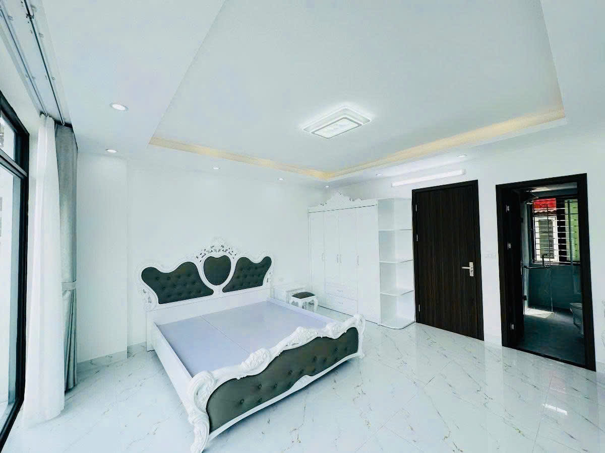 HOÀNG HOA THÁM – Ô TÔ TRÁNH – 40M² – 6 TẦNG THANG MÁY – 2 MẶT THOÁNG – GIÁ HƠN 18 TỶ 15995560
