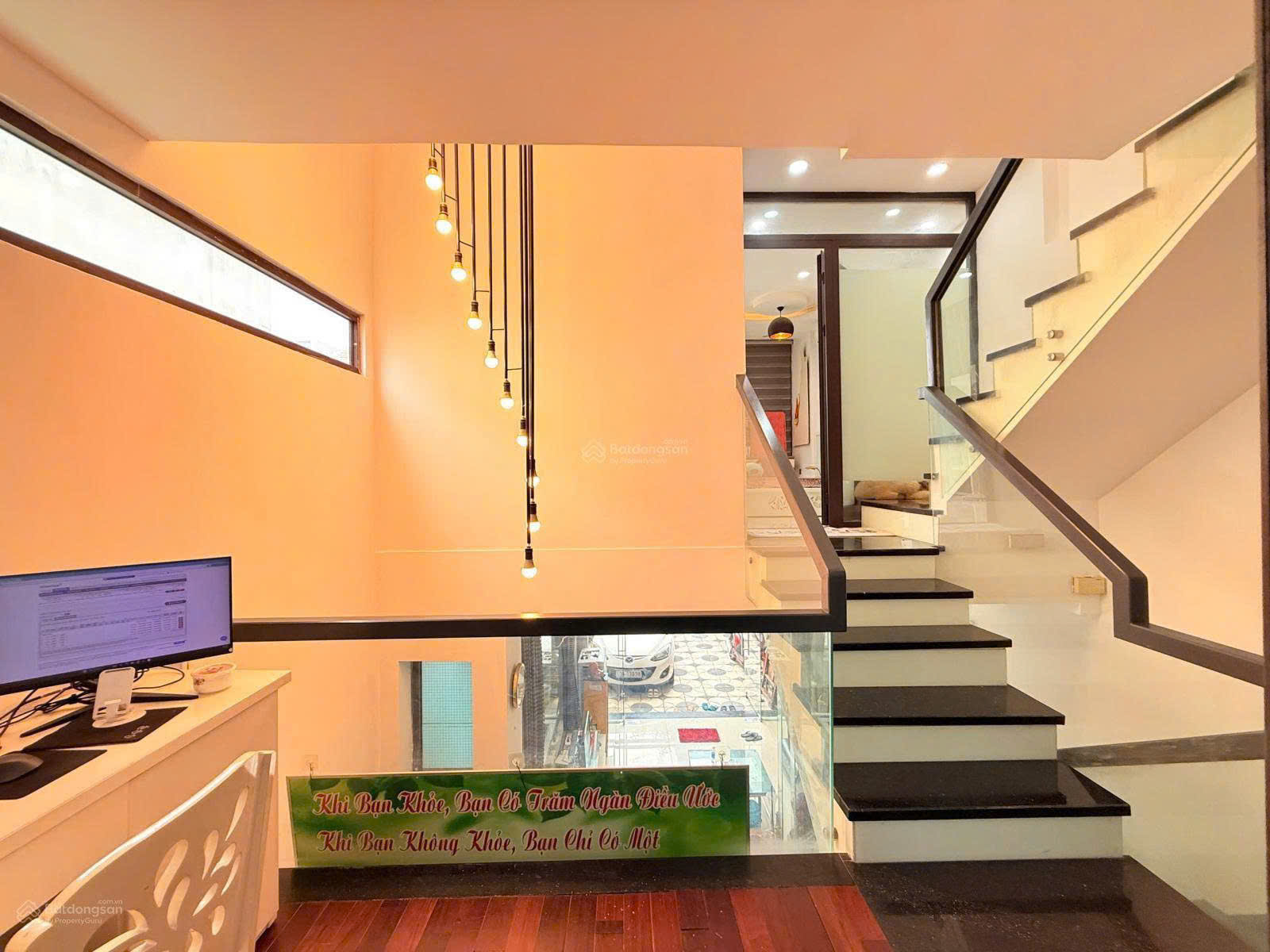 ► MT Nguyễn Khang gần Hà Huy Tập, 94m2, ngang 5m, 3 tầng, chính chủ, hơn 7 tỷ 15995621