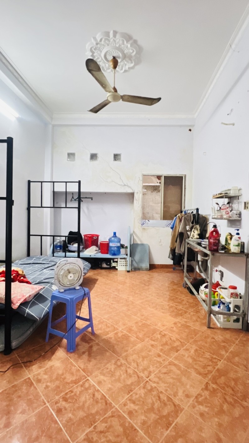 BÁN NHÀ GÒ VẤP HXH 120M2 3 TẦNG NGANG 8M NỞ HẬU CHDV 7 PN PHẠM VĂN ĐỒNG GẤP BÁN 6,9 TỶ. 15995624