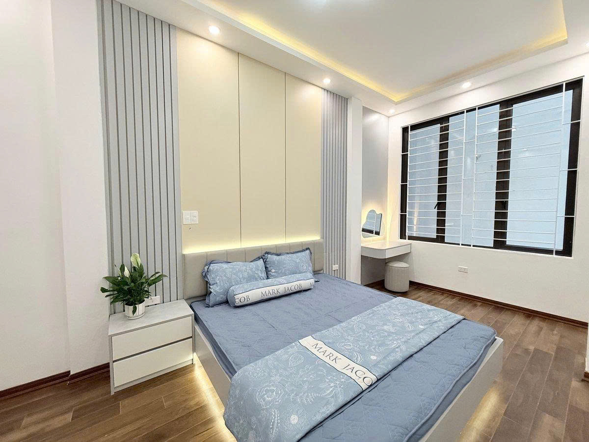 🔥 NHÀ ĐẸP PHỐ LÊ LỢI – Hà Đông  30m² – 5 TẦNG – 7.X TỶ 15995639