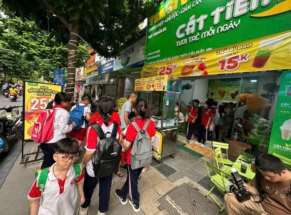 Vì lý do không có thời gian quản lý, mình cần sang nhượng lại quán Trà Bí Đao Cát Tiên  181 XUÂN 15995642