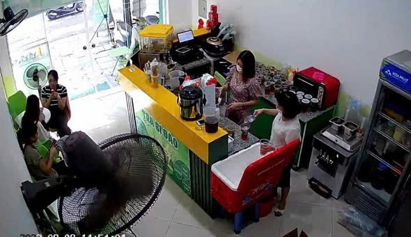 Vì lý do không có thời gian quản lý, mình cần sang nhượng lại quán Trà Bí Đao Cát Tiên  181 XUÂN 15995643