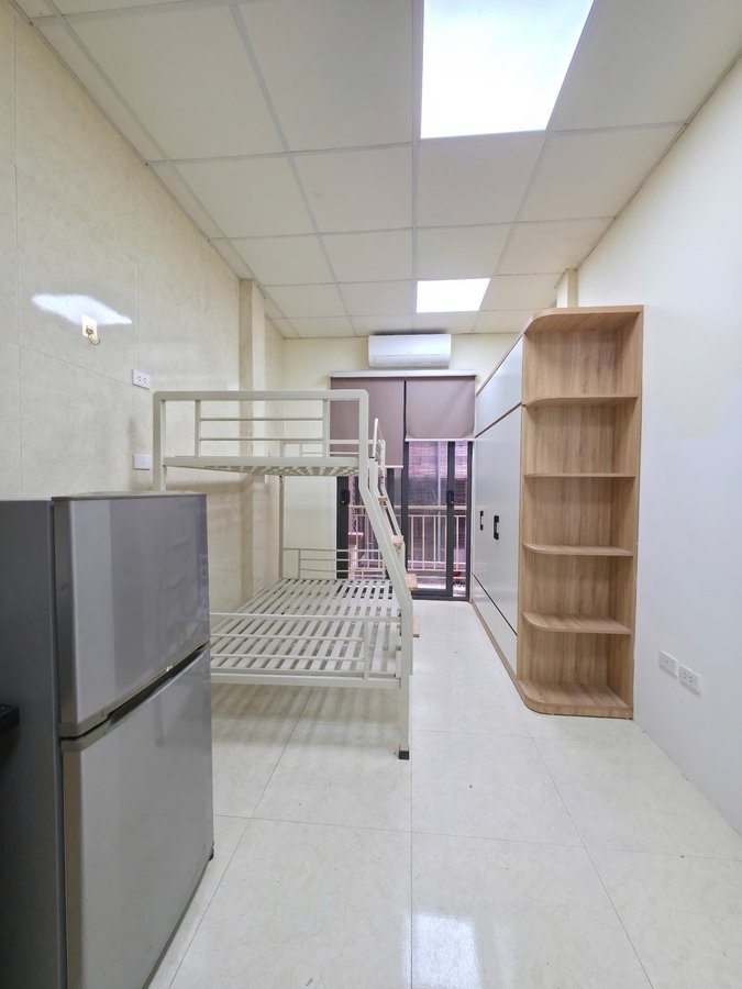 Bán Nhà Phan Đình Giót. Thanh Xuân. DT 37m2. MT 3m. 5 Tầng. Giá 102 Tỷ. 15995677