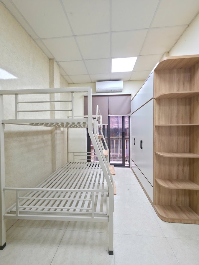 Bán Nhà Phan Đình Giót. Thanh Xuân. DT 37m2. MT 3m. 5 Tầng. Giá 102 Tỷ. 15995677