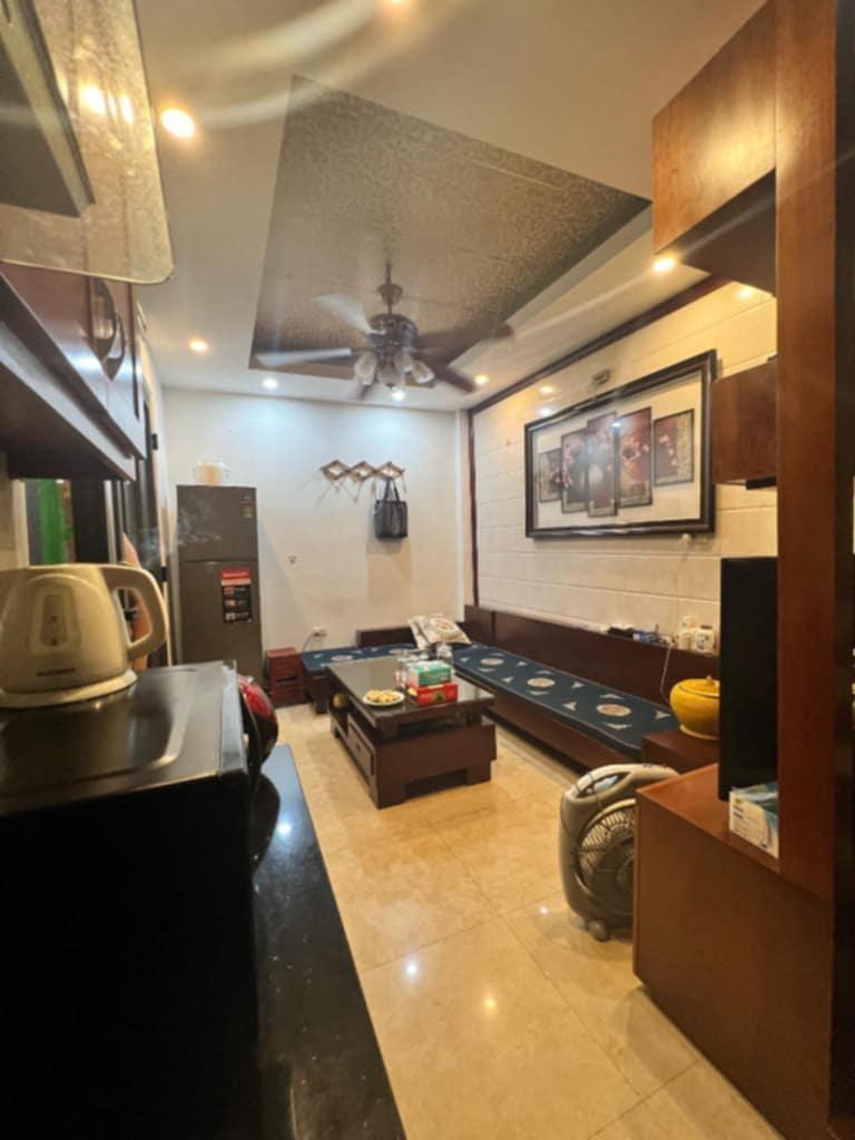 CHÍNH CHỦ CẦN BÁN GẤP NHÀ HOÀNG HOA THÁM TT BA ĐÌNH GIÁP RANH TÂY HỒ FULL NỘI TH 15995719