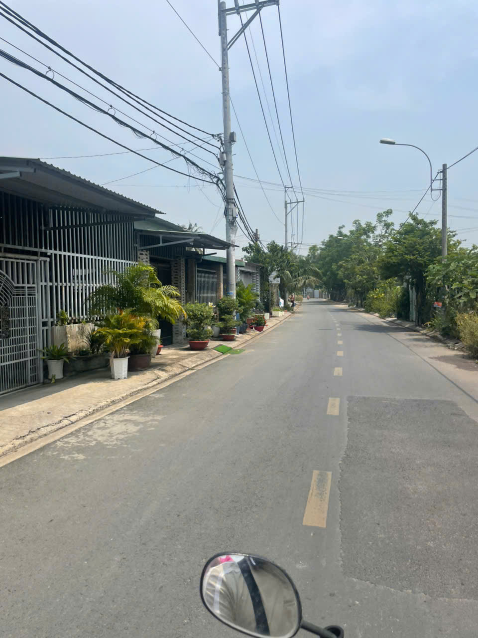 CẦN BÁN GẤP LÔ ĐẤT MẶT TIỀN ĐẶNG THÚC VỊNH – HÓC MÔN GÍA CỰC TỐT 15995834