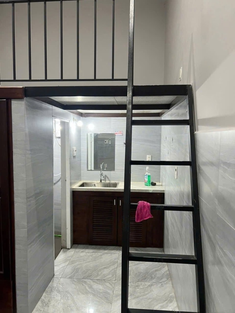 # Kiệt Ô tô ngay Chợ Hòa Cường, 140m2, ngang 6.3, 3 tầng, 16 căn hộ, thu 50tr 15995847