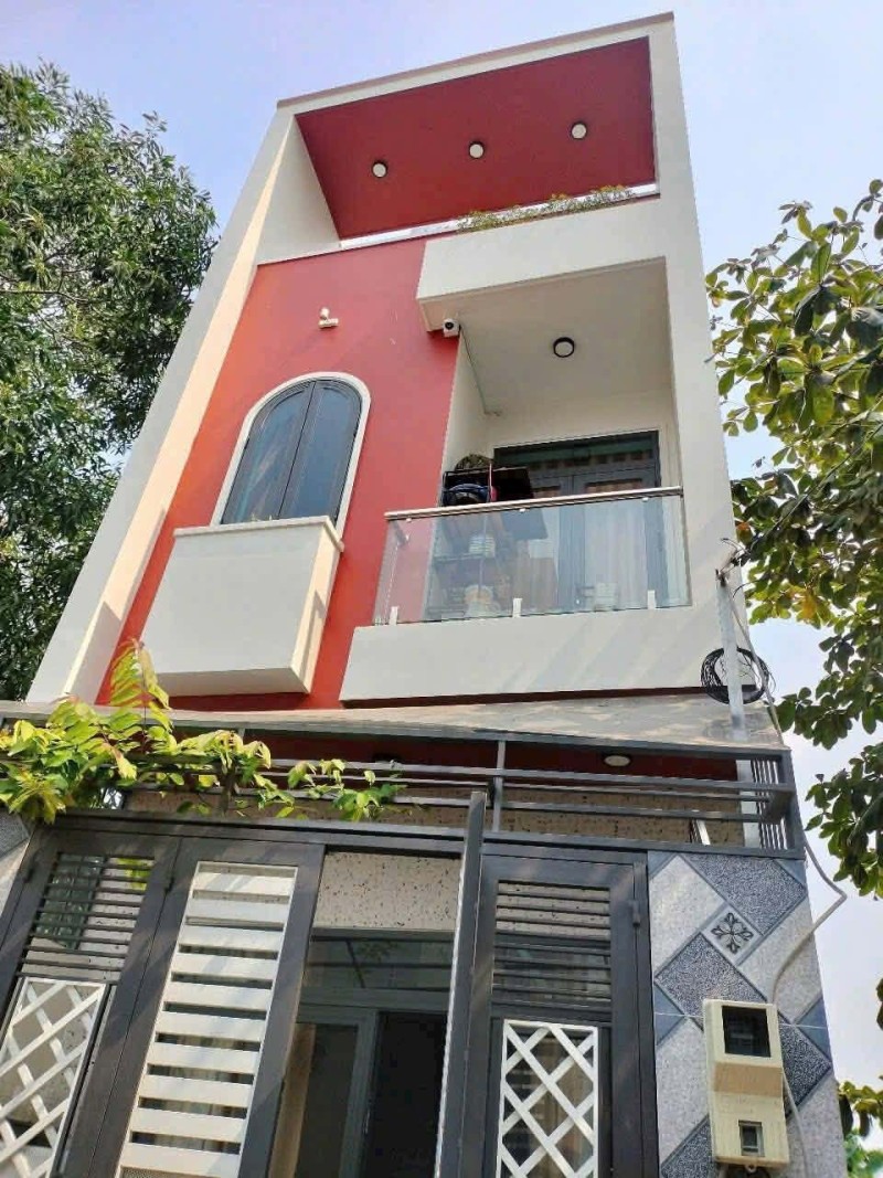 Bán nhà đường Ngô Chí Quốc, Thủ Đức, TP HCM. DT 60m2, 3 tầng, 4.75 tỷ, SHR - 0933125879 15995869