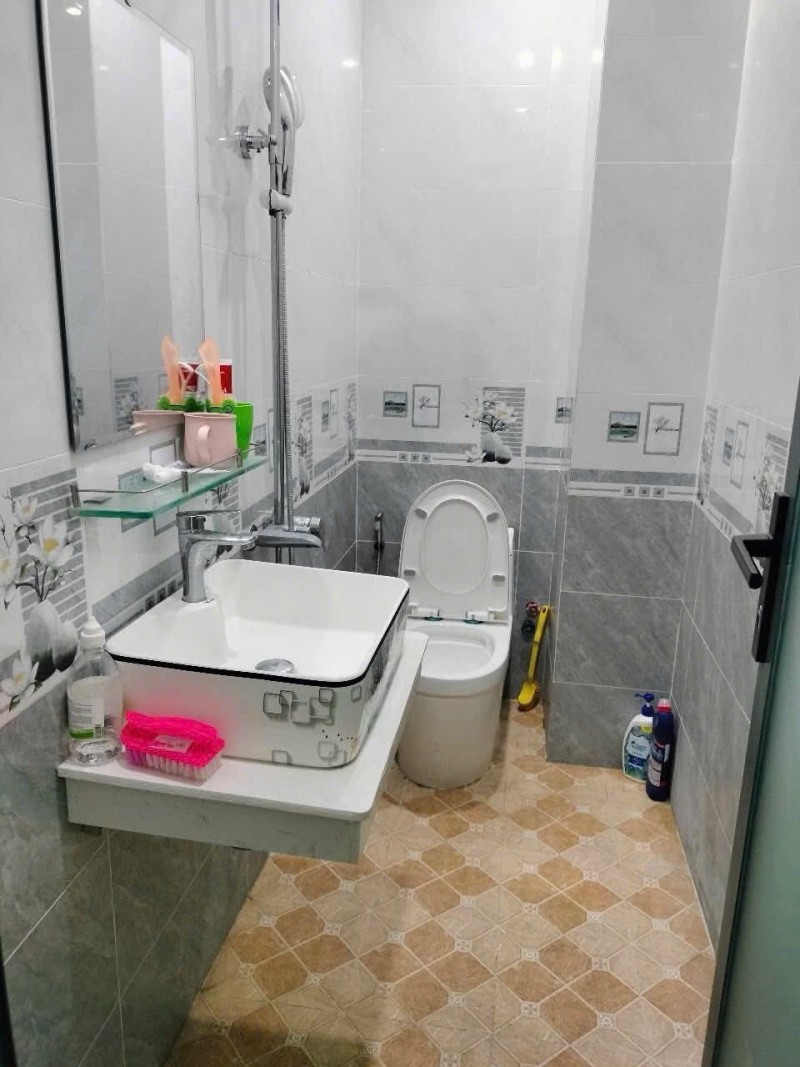 Bán nhà đường Ngô Chí Quốc, Thủ Đức, TP HCM. DT 60m2, 3 tầng, 4.75 tỷ, SHR - 0933125879 15995869