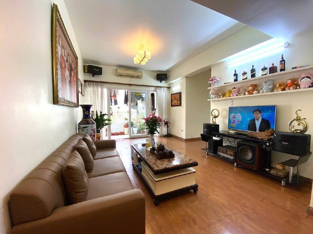 Chính chủ cần bán căn chung cư CẦU GIẤY. 62M, 2N, 2VS. Giá nhỉnh 6 tỷ. 15995872