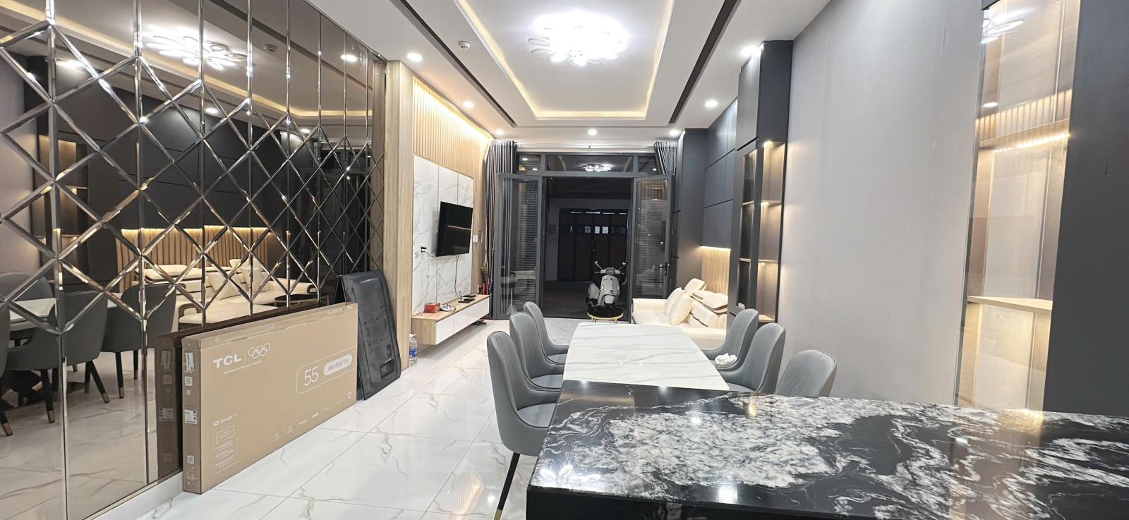 Chính chủ cho thuê nhà 100 Lê Văn Duyệt , Bình Thạnh 15995900