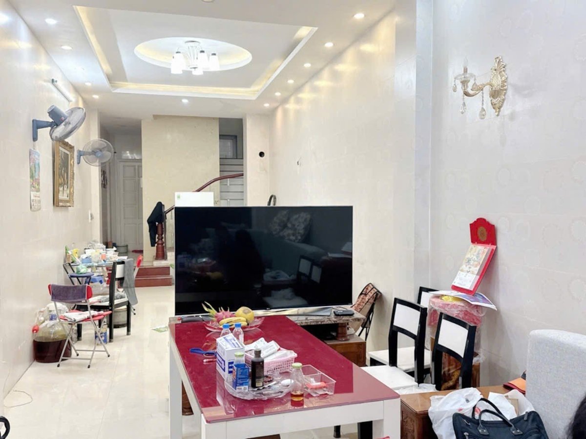 Bán Nhà Vương Thừa Vũ. Thanh Xuân. 5 Tầng Thang Máy. Ô Tô. DT 71m2. MT 3.7m. Giá 34.7 Tỷ. 15995905