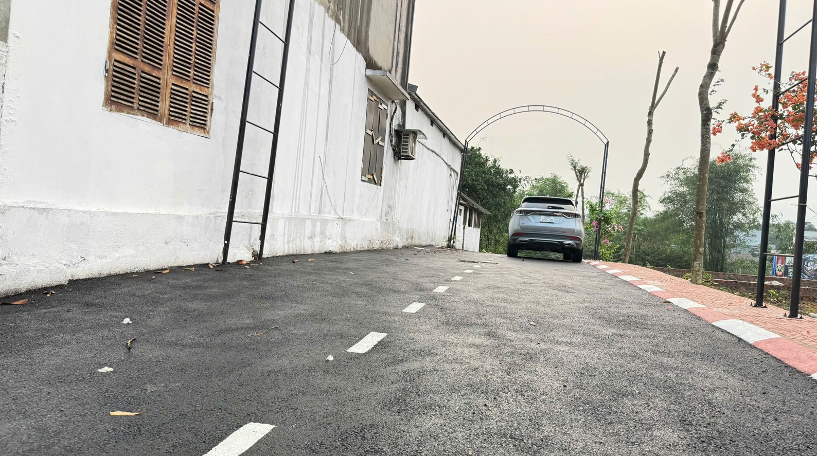 2 tỷ sở hữu ngay đất Phú Cát - Ô tô vào tận cửa - Gần trung tâm - Tiện ích xung quanh - Giá mềm 15995910