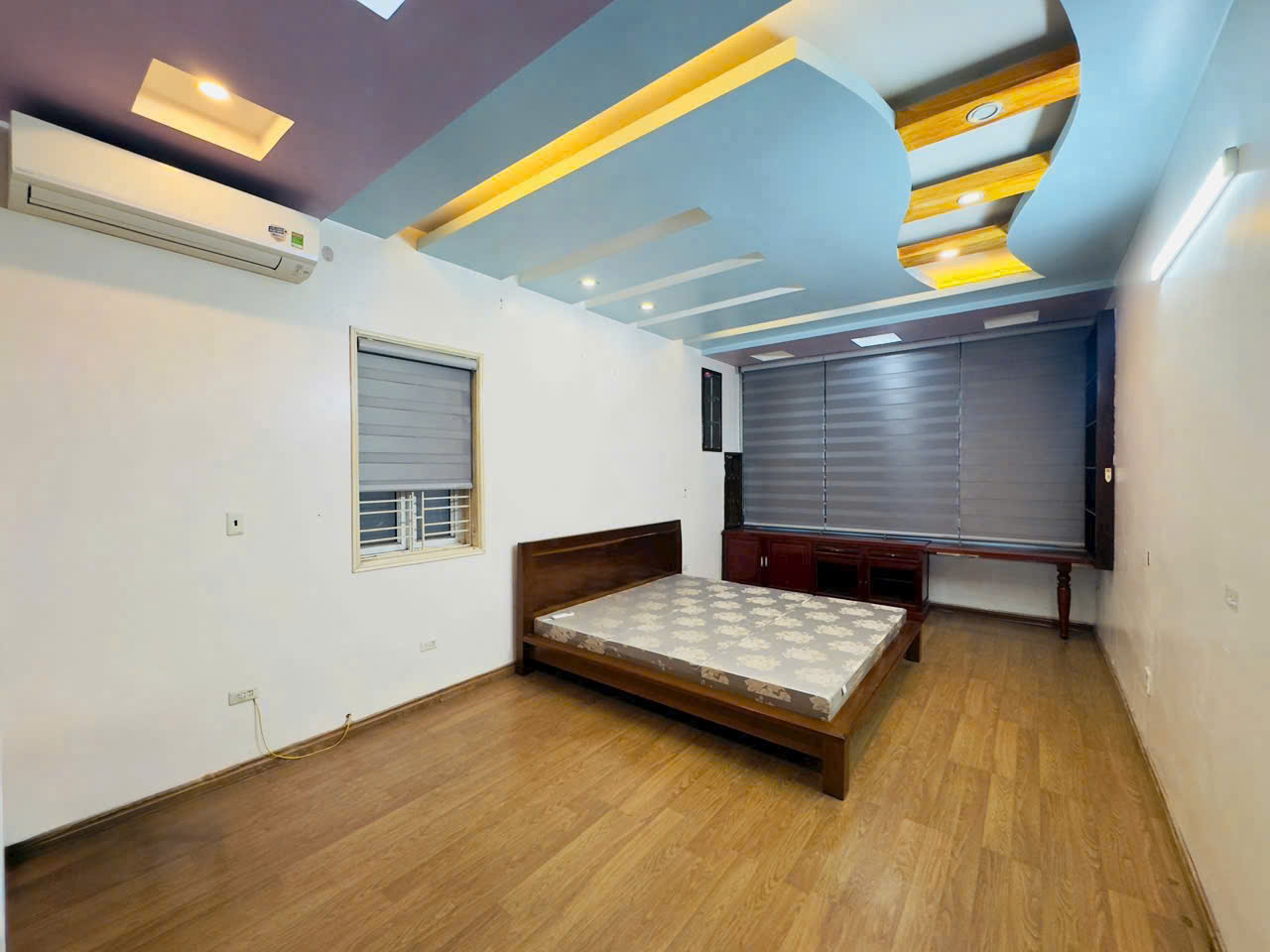 BÁN NHÀ 4 TẦNG GẦN LƯƠNG KHÁNH THIỆN – NGÔ QUYỀN – KINH DOANH TỐT – GIÁ 5,35 TỶ 15995920