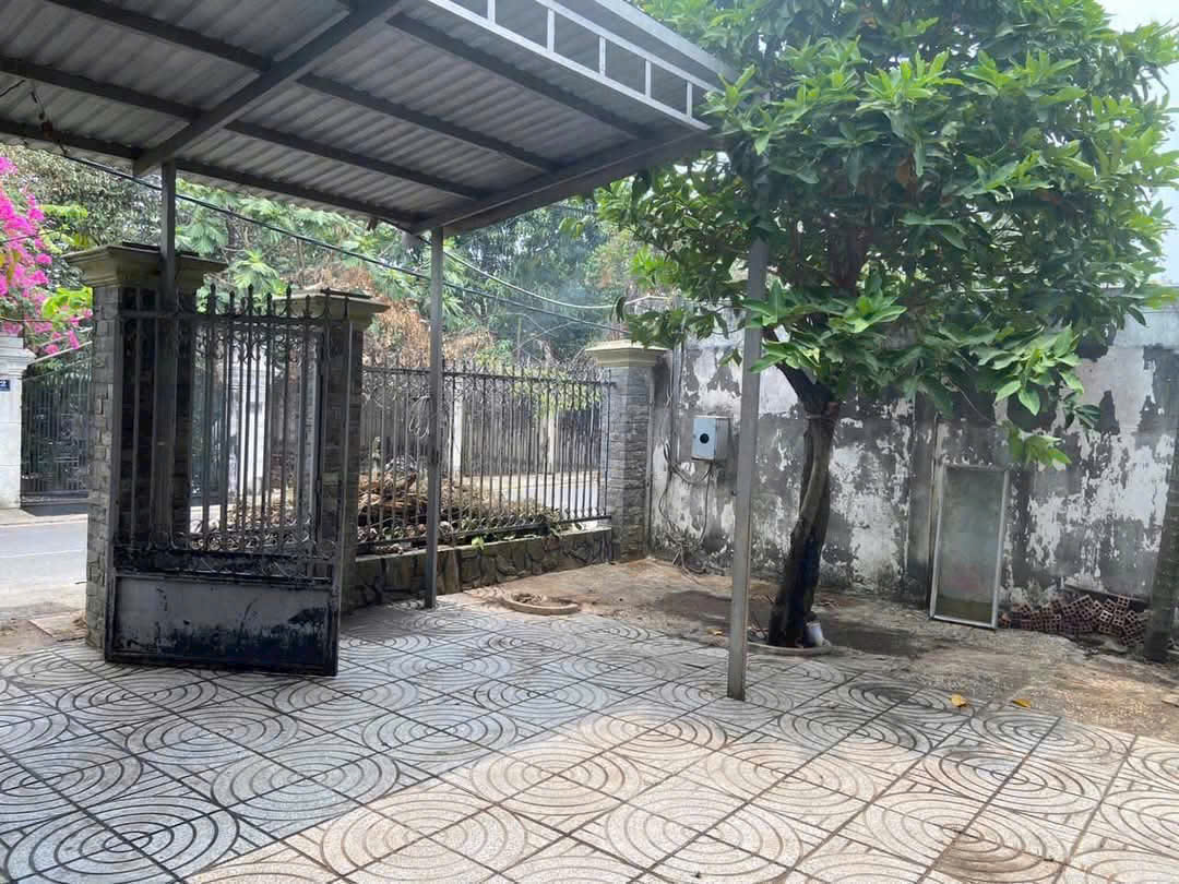 BIỆT THỰ VƯỜN HÓC MÔN – ĐẤT VUÔNG ĐẸP, ĐƯỜNG NHỰA LỚN – CHỈ 10.5 TỶ 15995950