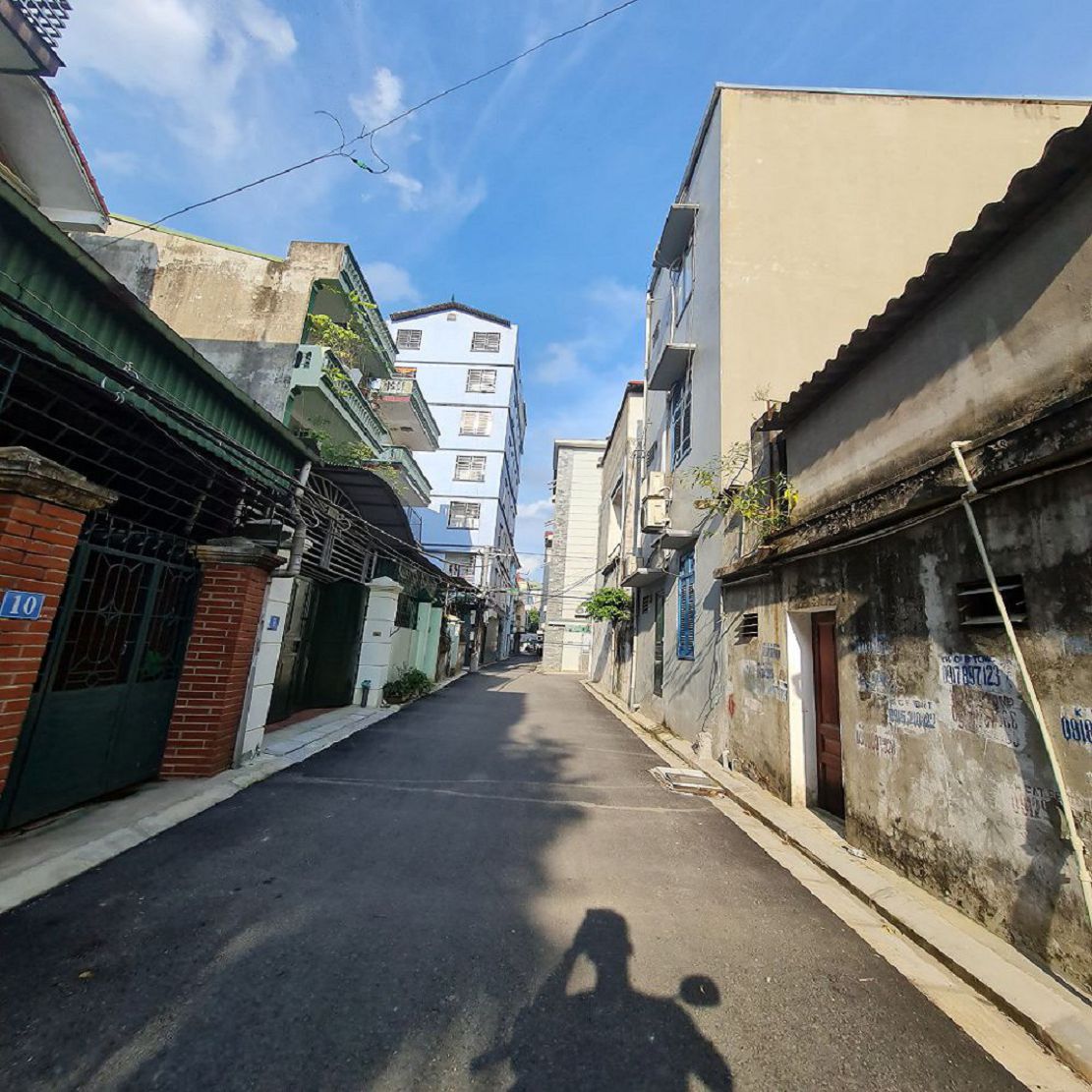 Bán đất 46m2 Trâu Quỳ Gia Lâm đường ô tô 16 chỗ thông. Giá đầu tư. Lh 0989894845 15995978