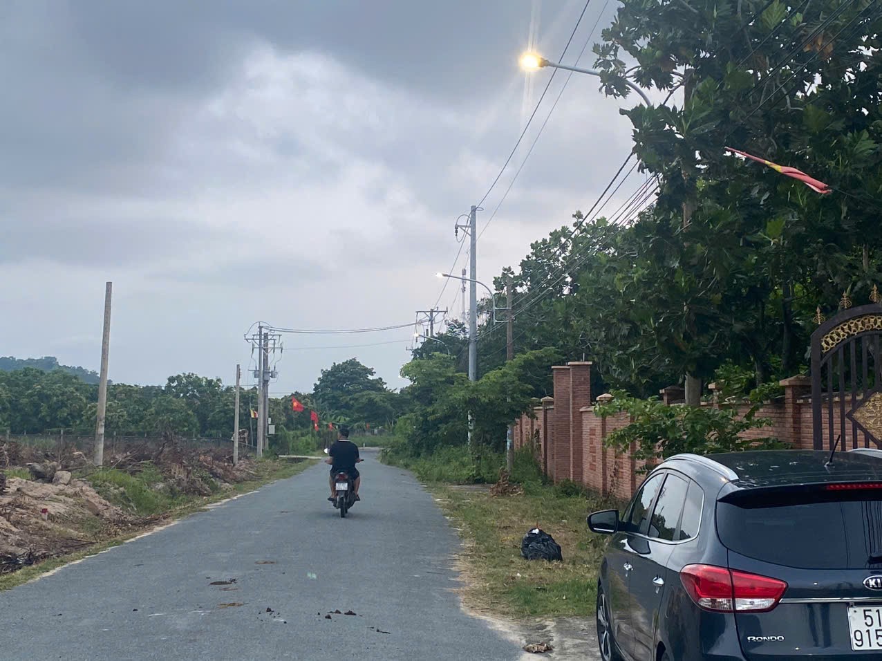 CHÍNH CHỦ BÁN ĐẤT VỊ TRÍ ĐẸP - GIÁ TỐT Tại Đường Hội Bài - Châu Pha, Xã Tân Hòa, Thành phố Phú Mỹ, 15995987