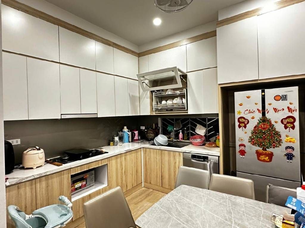 Thuỵ khuê tây hồ 42m x4 tầng 10,8 tỷ-mặt ngõ thông,kinh doanh,ô tô tránh 50m 15996000