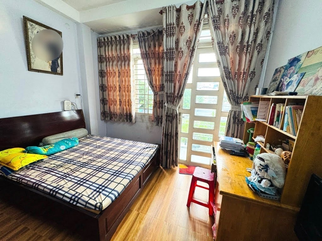 Bán nhà hẻm xe hơi Nguyễn Văn Khối,Gò Vấp,gần chợ Hạnh Thông Tây, 60m², 3 tầng,4PN, 6.5tỷT 15996010