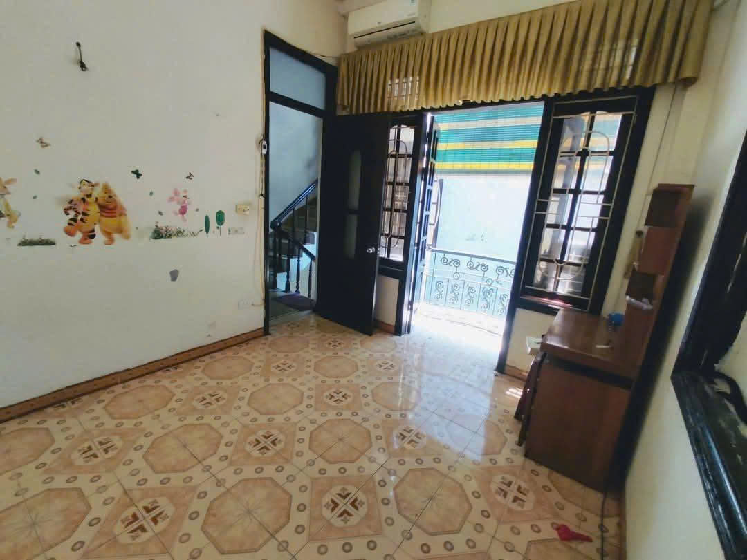 “SÁT HỒ – GIÁ SỐC”!!! SỐC THẬT! NHÀ SÁT HỒ TÂY – 64M² – 4 TẦNG – CHỈ 13.5 TỶ – KHÔNG MUA LÀ MẤT! 15996011