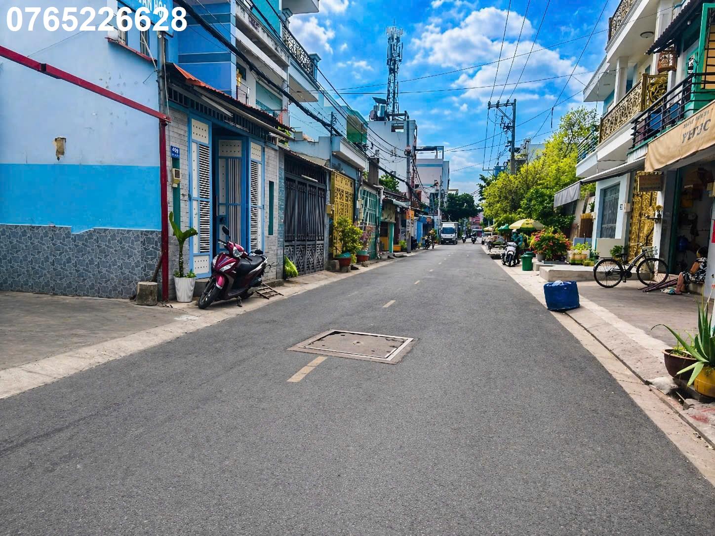 SÁT MẶT TIỀN GẦN HƯƠNG LỘ 3 HẺM XE HƠI 2 TẦNG 86M2 DƯỚI 4.5 TỎI +++ THƯƠNG LƯỢNG MẠNH 15996016