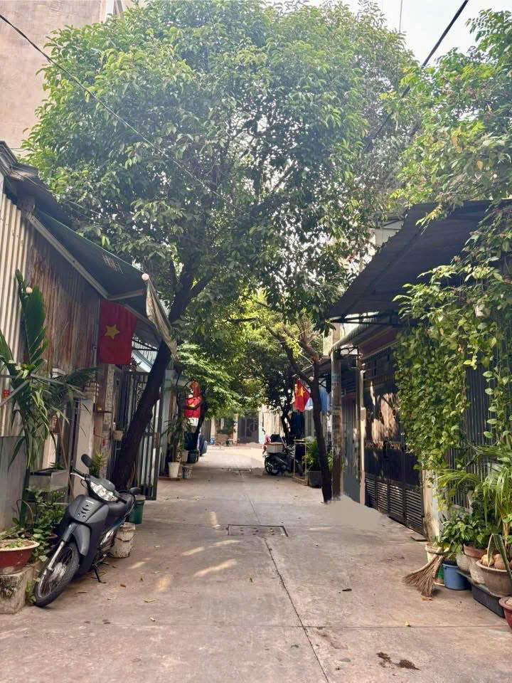 NGANG KHỦNG 6.5M – SÁT NGUYỄN THỊ BÚP – VỪA Ở VỪA CÓ THU NHẬP, CHỈ 6.2 TỶ 15996028