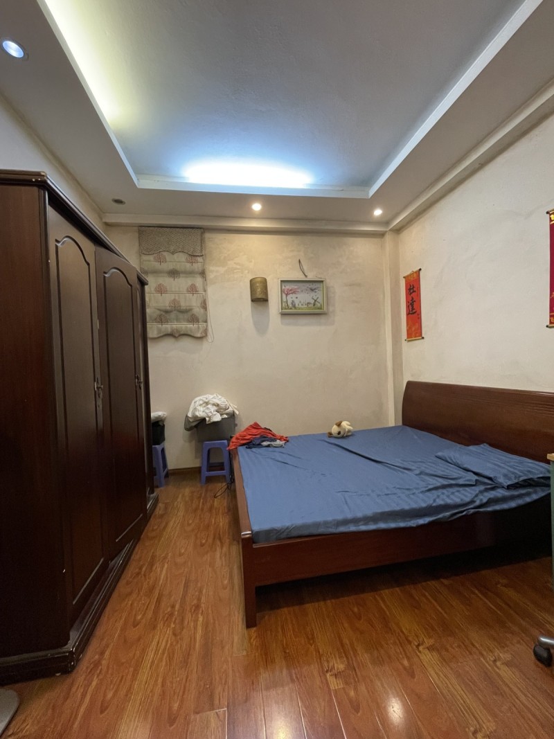 Bán nhà Ngọc Lâm,Long Biên 5 tầng,63m,mt5.9m gần phố nhỉnh 12 tỷ 15996061