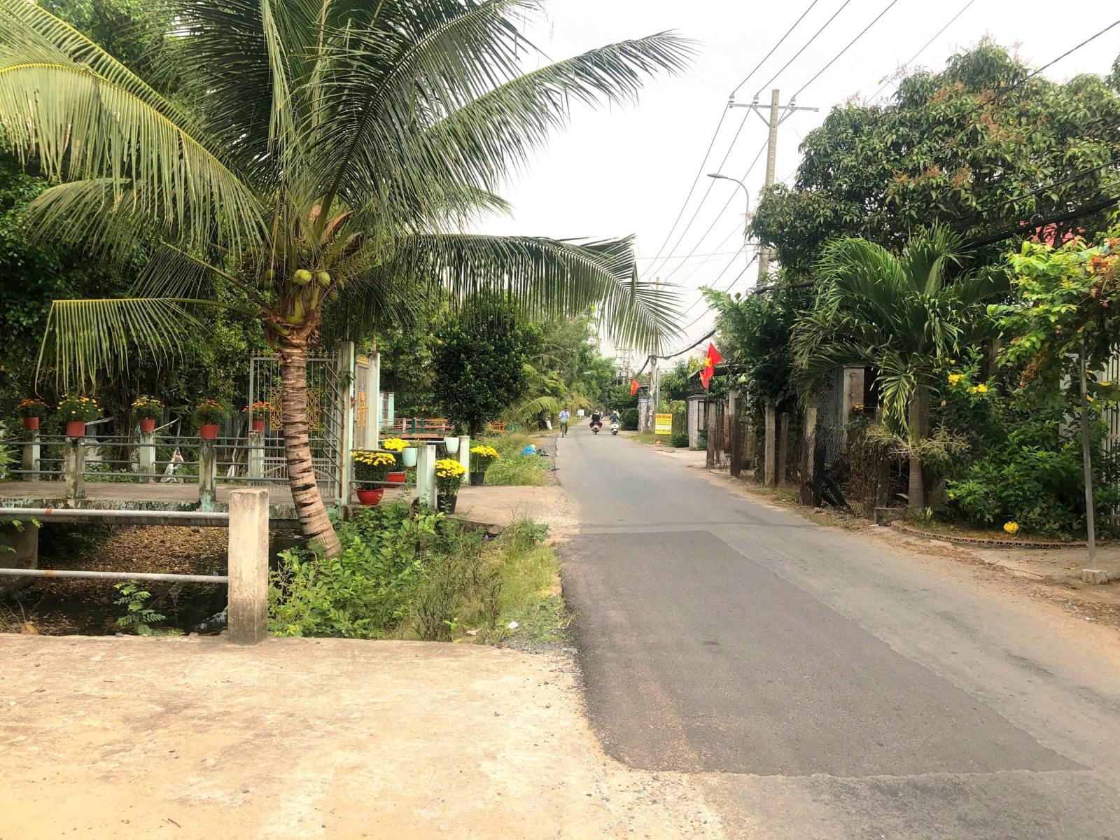 CẦN BÁN 786M2 ĐẤT VƯỜN LÊN ĐƯỢC THỔ CƯ MT ĐƯỜNG NHỰA 15996062