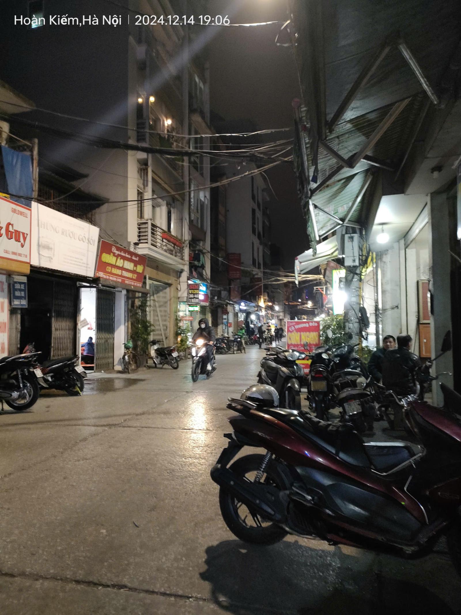 Bán gấp giá rẻ mặt phố Tả Thanh Oai 80m, 1.5 tầng, mặt tiền 5m, 1.1 tỷ, Thanh Trì. 15996068