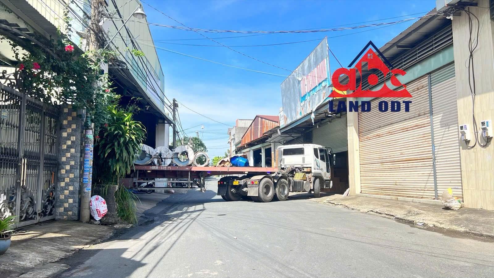 bán nhà xưởng đang có thu nhập cho thuê cao, phù hợp đầu tư lâu dài. đã chuyển đổi SKC 15996071