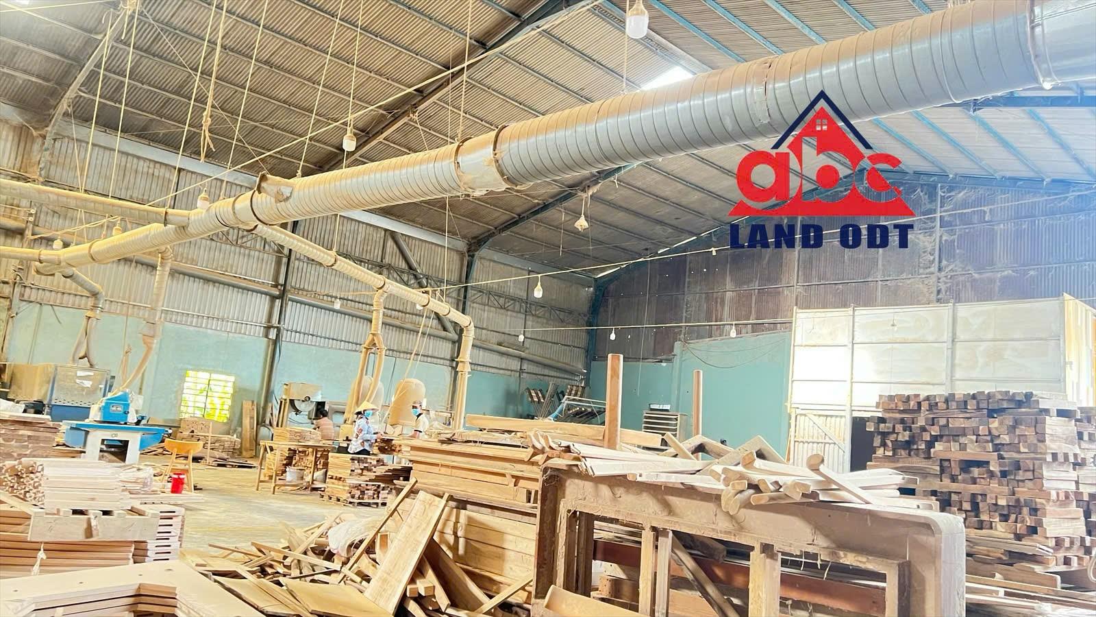 bán nhà xưởng đang có thu nhập cho thuê cao, phù hợp đầu tư lâu dài. đã chuyển đổi SKC 15996071
