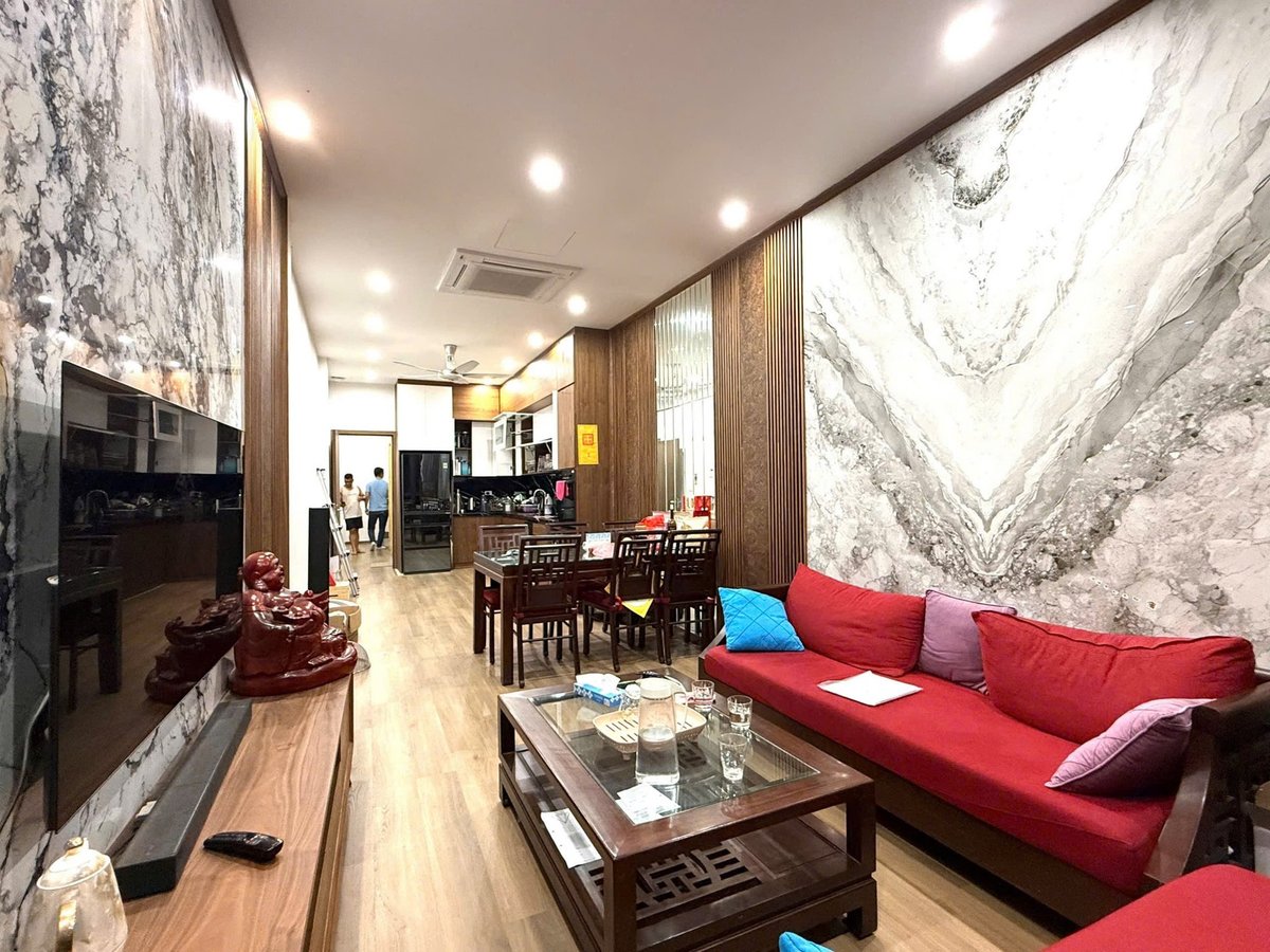 Bán Nhà Mặt Phố Trung Yên. Cầu Giấy. 6 Tầng Thang Máy. Ô Tô. DT 55m2. MT 3.4m. Giá 24.8 Tỷ. 15996087