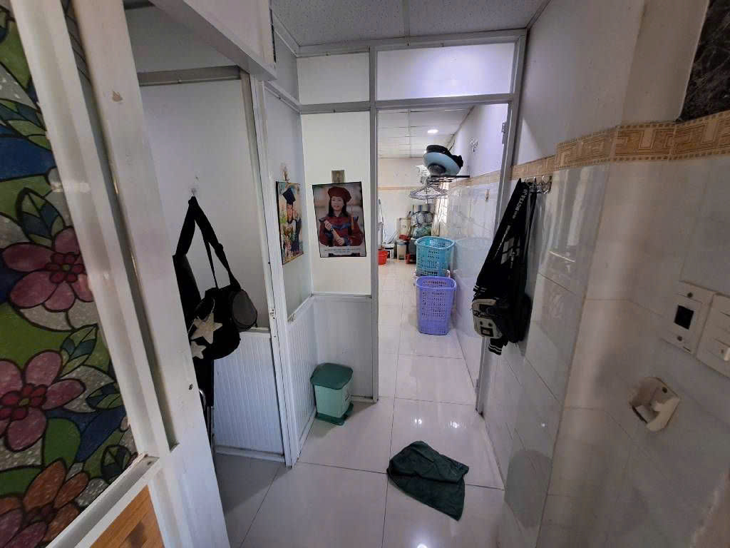 Bán nhà hẻm Lâm Văn Bền Q7, 80m2, 2 tầng, sổ hồng, giá 5 tỷ 15996102