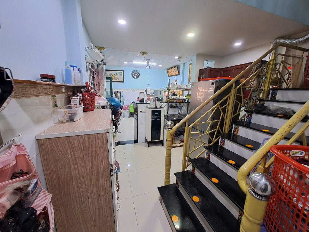 Bán nhà hẻm Lâm Văn Bền Q7, 80m2, 2 tầng, sổ hồng, giá 5 tỷ 15996102