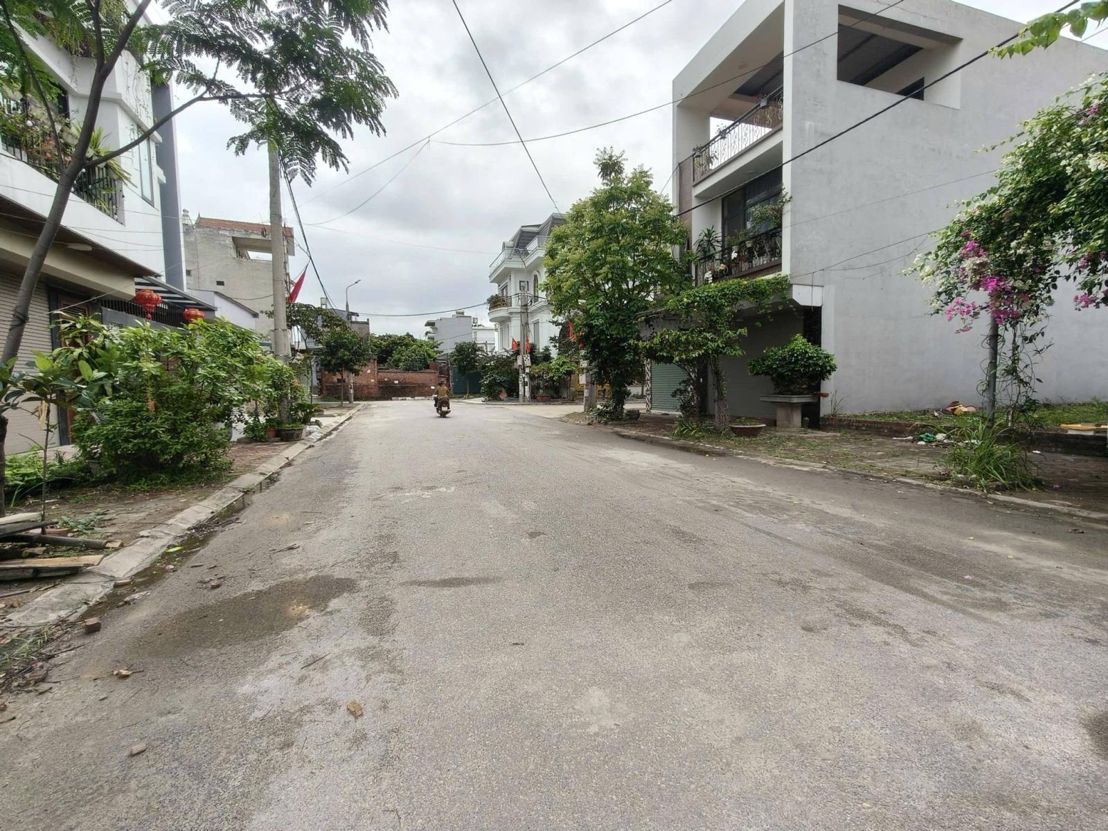 Nguyên Khê đất đấu giá X2, 80m2, mt5m, 11.5 tỷ, Đông Anh 15996103