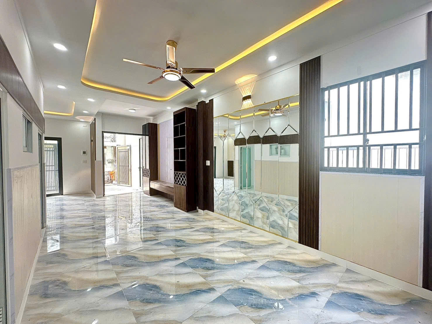 📣📣 Bán nhà 130m2 sổ riêng có hoàn công đường ô tô nhỏ chỉ 3,1 tỉ 15996129