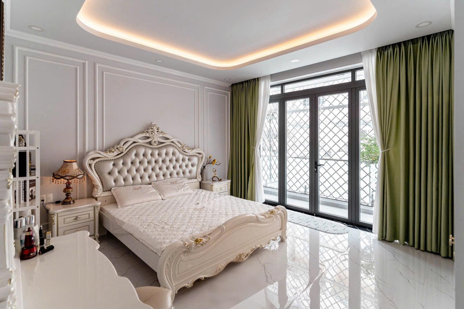 Kẹt Ngân Hàng Cần Bán Gấp Nhà TP. Thủ Dầu Một 210m2– Giá Rẻ Hơn Thị Trường 40% giá 3.3 tỷ SHR
 15996136