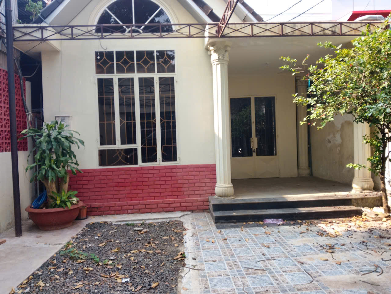 BÁN ĐẤT THỔ CƯ TRUNG TÂM TP. BUÔN MA THUỘT – MẶT TIỀN ĐƯỜNG HOÀNG DIỆU – CÓ SẴN NHÀ 1 TRỆT 1 LẦU 15996149