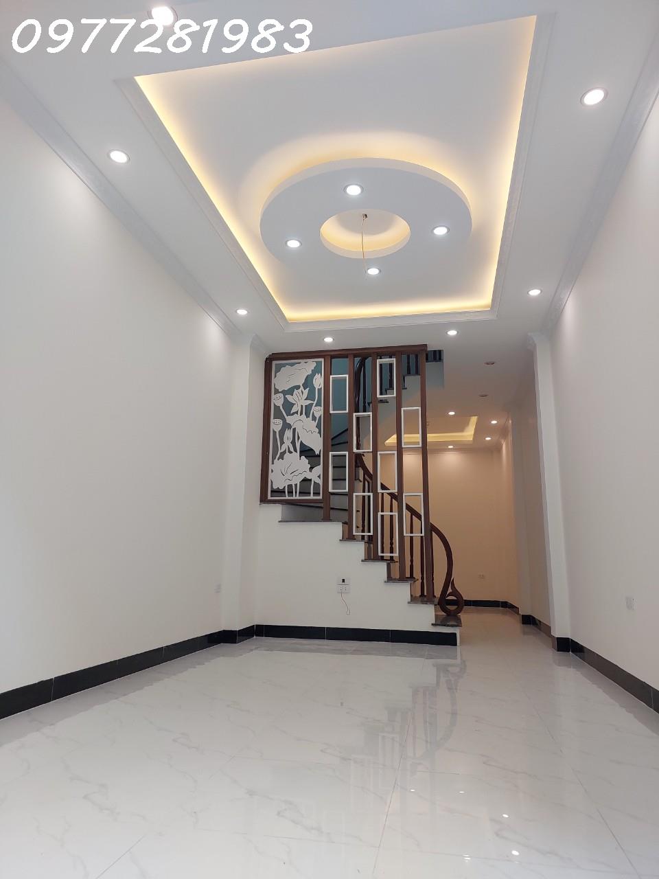 Bán nhà Di Trạch Hoài Đức, 4.5 tầng full nội thất, gần Ga Nhổn 15996170