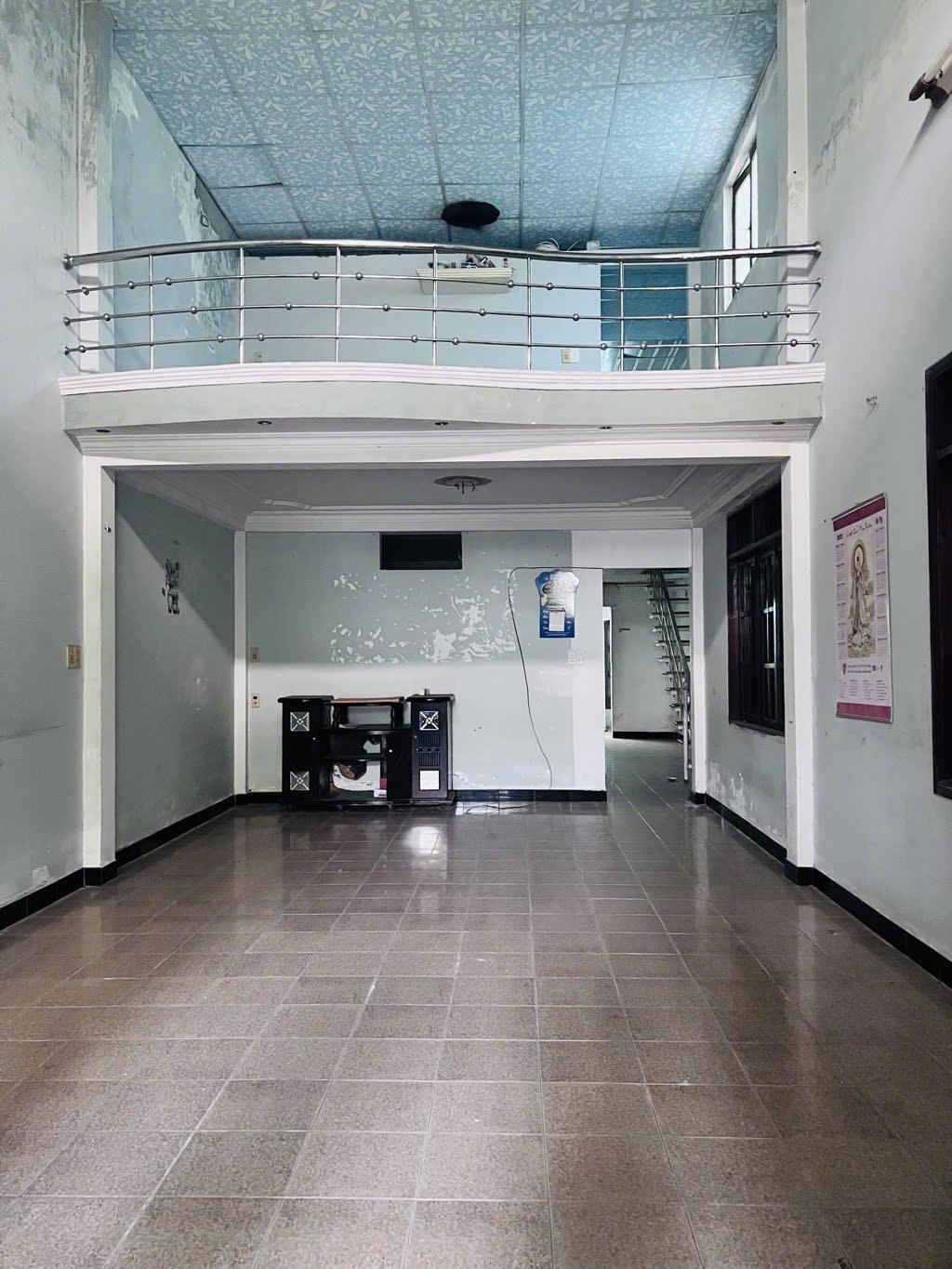 Bán Gấp nhà mặt tiền 2 Tầng Đường Xuân Thiều - Gần Biển Nguyễn Tất Thành - Giá chỉ nhỉnh 5 tỷ 15996180