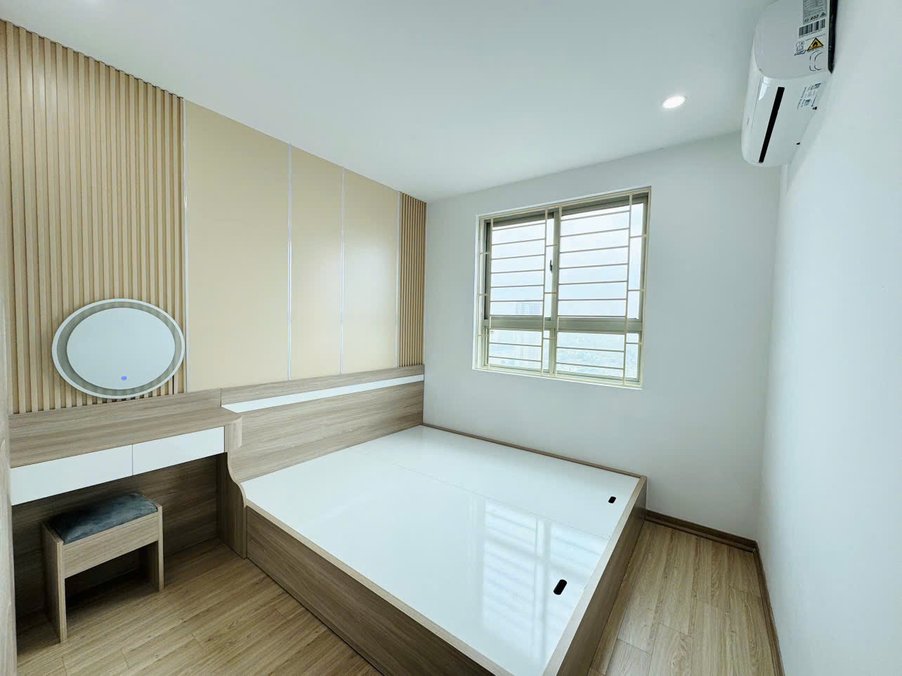 BÁN CĂN HỘ HH2B LINH ĐÀM – FULL NỘI THẤT XỊN, GIÁ TỐT 15996268