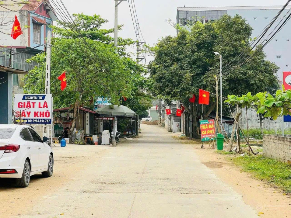 Cần Tiền Bán gấp lô đất nền TĐC Linh Sơn Sát Đại Học Quốc Gia Hà Nội , mặt đường kinh doanh 75m2 15996282