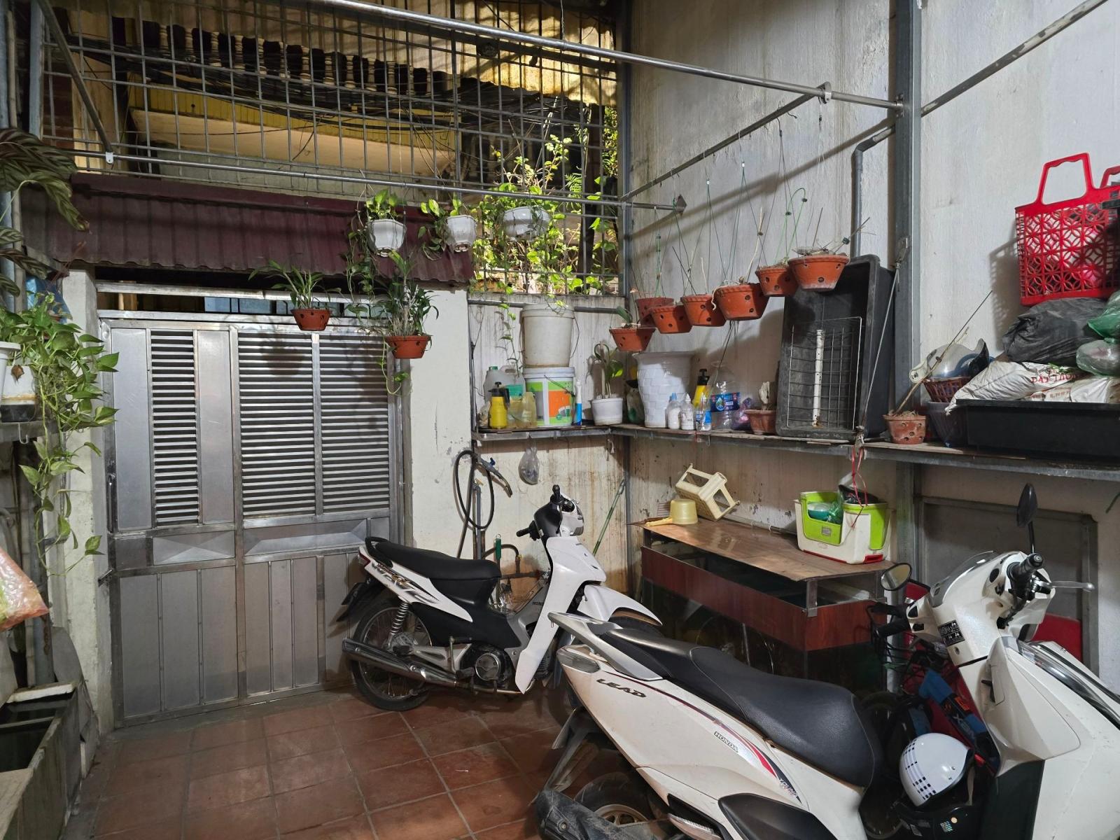 ĐẤT RỘNG, NHÀ TO, KHẨU BA ĐÌNH (CŨ), GIÁ ĐẸP, CẦN BÁN GẤP 15996306