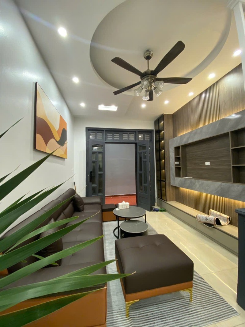 BÁN NHÀ BỒ ĐỀ – TRUNG TÂM LONG BIÊN – 5 TẦNG – NHÀ ĐẸP Ở NGAY 15996313