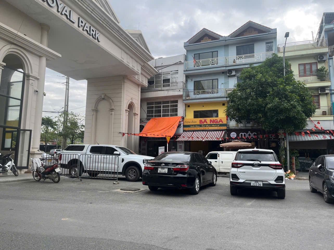 CHÍNH CHỦ BÁN NHÀ LAI XÁ GẦN NHỔN, LÔ GÓC 3 THOÁNG, NHÀ MÌNH TỰ XÂY, GIÁ NHỈNH 6 TỶ 15996315